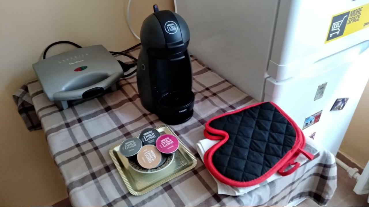 מישקולץ Gesztenyes Apartman מראה חיצוני תמונה
